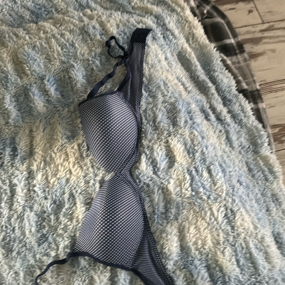 Bra